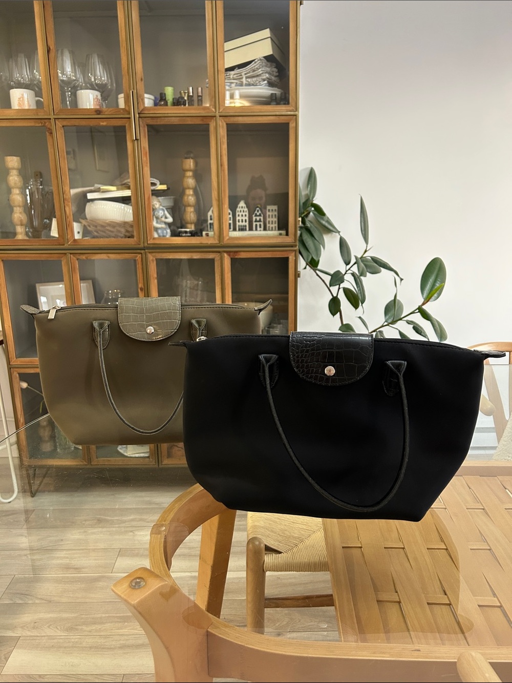 Bugatti Set or 2 Classic Fold-Over Insulated Nylon Tote